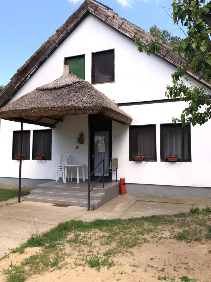 Patkos Motel Tiszafüred Zewnętrze zdjęcie