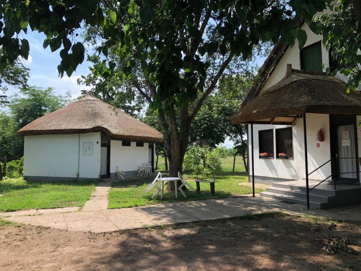 Patkos Motel Tiszafüred Zewnętrze zdjęcie